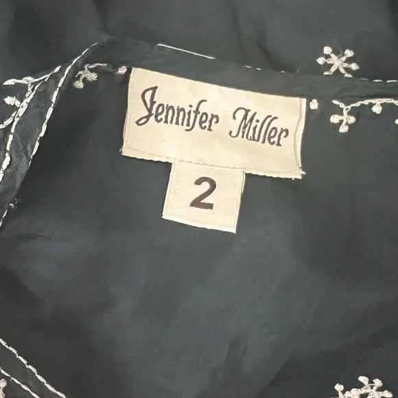 Jennifer Miller women’s long black embroidered silk tunic side slits sz 2 - Picture 3 of 3